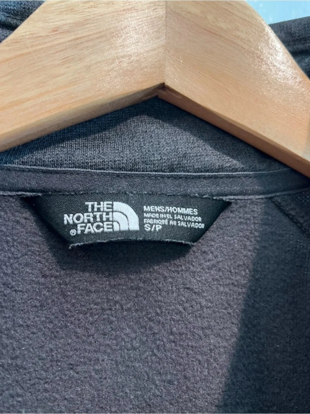 The North Face Men's Dark Gray Fleece Pullover